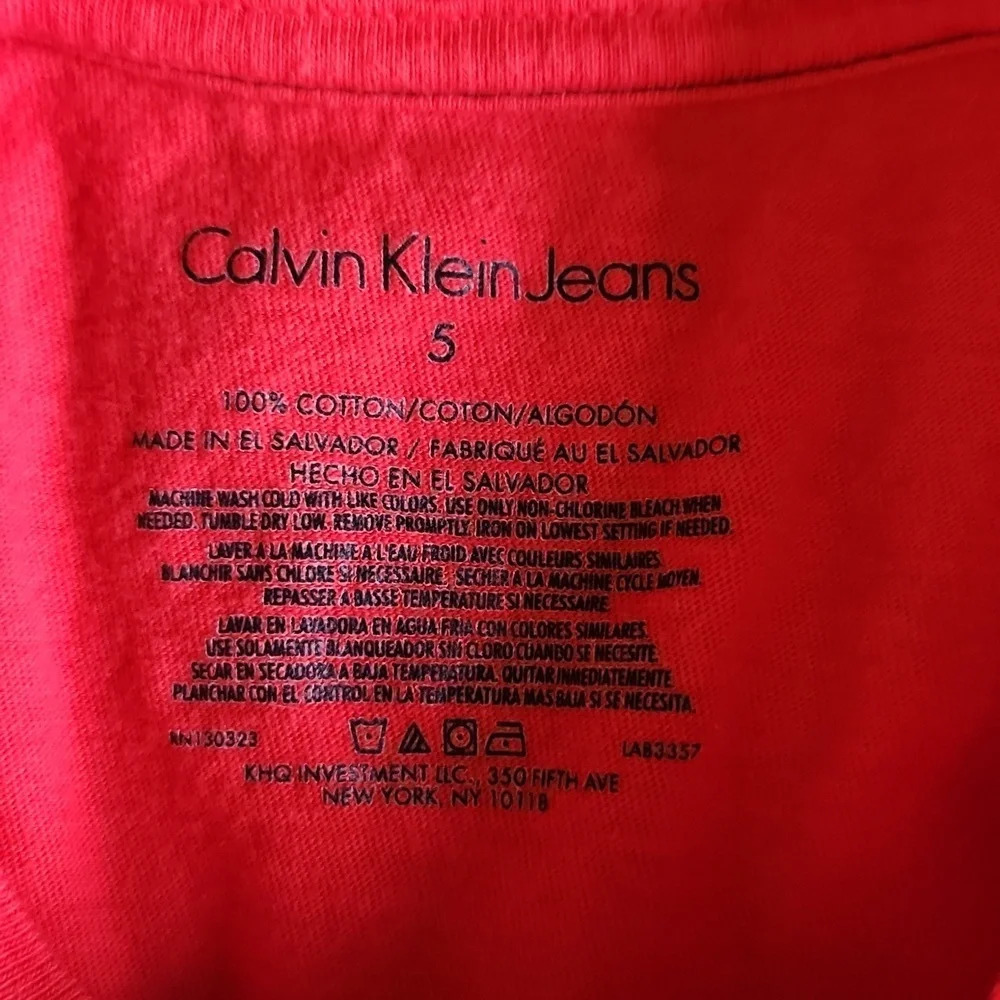 Calvin Klein Red Tee Shirt - Picture 9 of 11